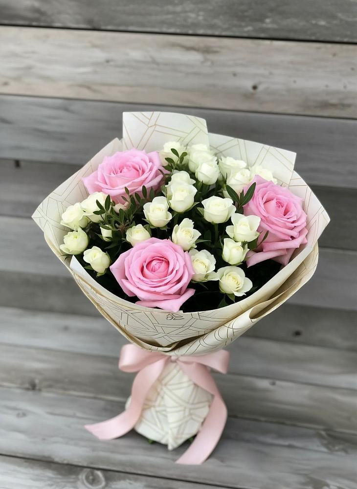 Букет цветов из: Розы в Ильинской