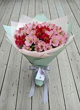 Букет цветов из:  Альстромерии в Ильинской