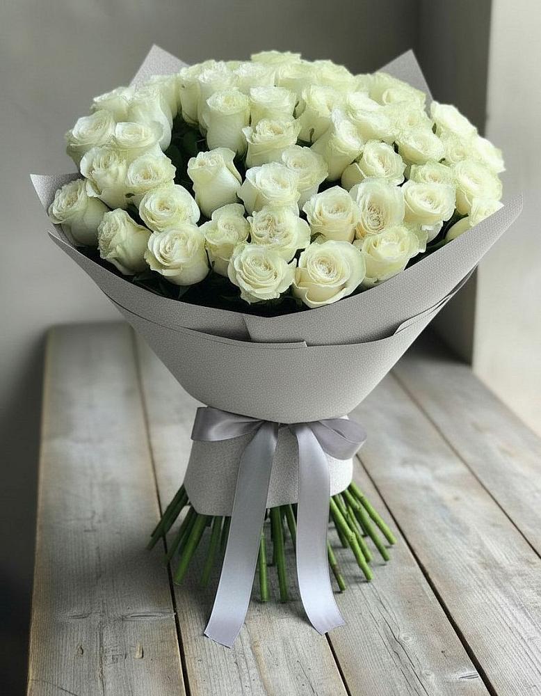 Букет 35 Белых роз в Ильинской