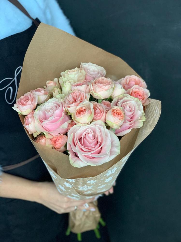 Букет цветов из: Хризантемы и Розы в Ильинской