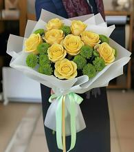 Букет цветов из:  Хризантемы и Розы в Ильинской