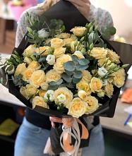 Букет цветов из:  Розы и Лизиантусы #REPLACE_PRED# Ильинской